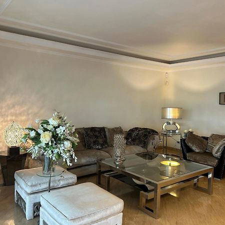 El Embrujo De Banus Es Lujo, Tranquilidad Y Prestigio En Marbella Apartment Exterior photo