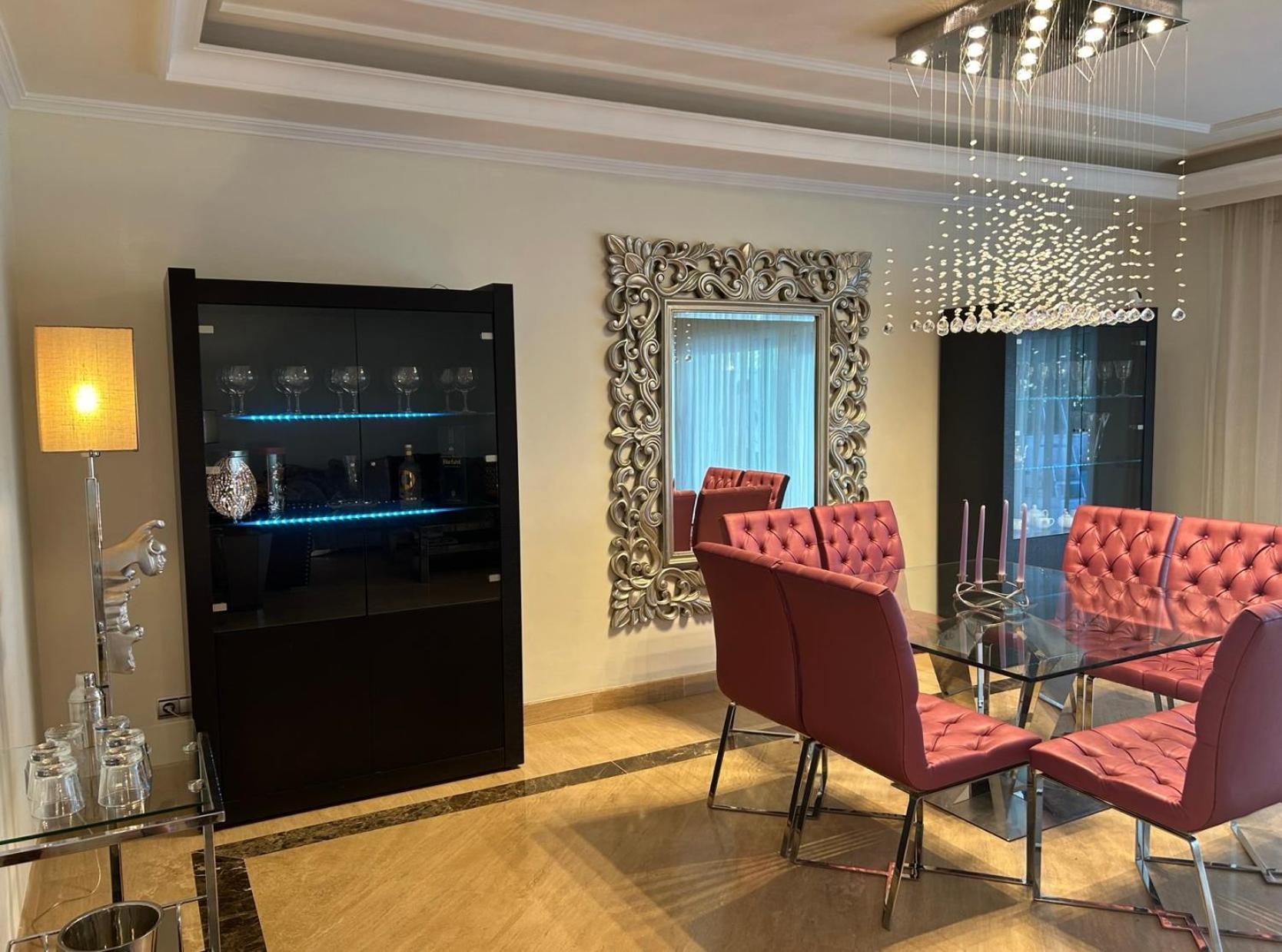 El Embrujo De Banus Es Lujo, Tranquilidad Y Prestigio En Marbella Apartment Exterior photo